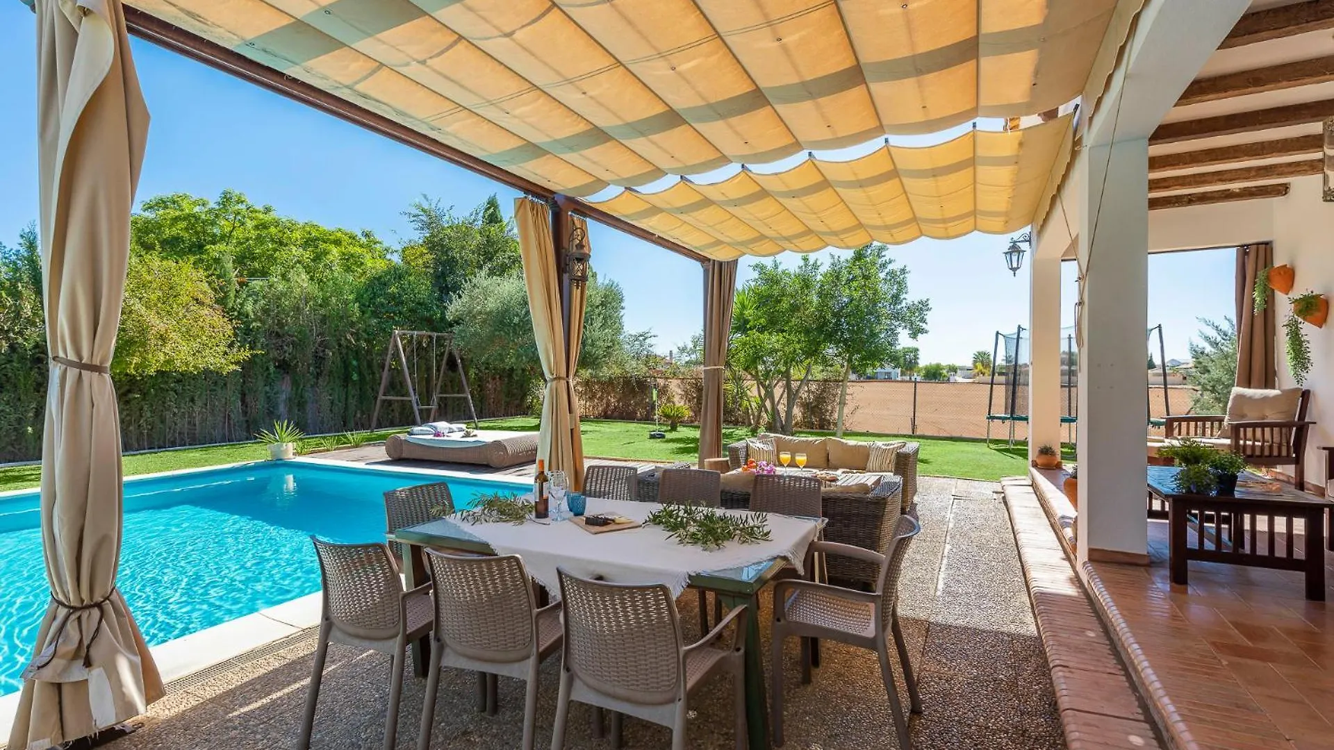 Casa Rural La Teja Marchena  Ferienhaus Marchena (Seville)